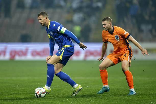 1732064655603018624.jpg 2185013293-612x612.jpg